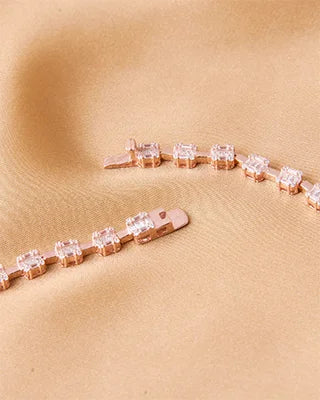 Frost Necklace in 92.5 Silver