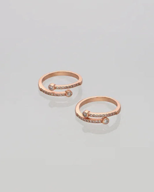 Serenora Toe Rings in 92.5 Silver