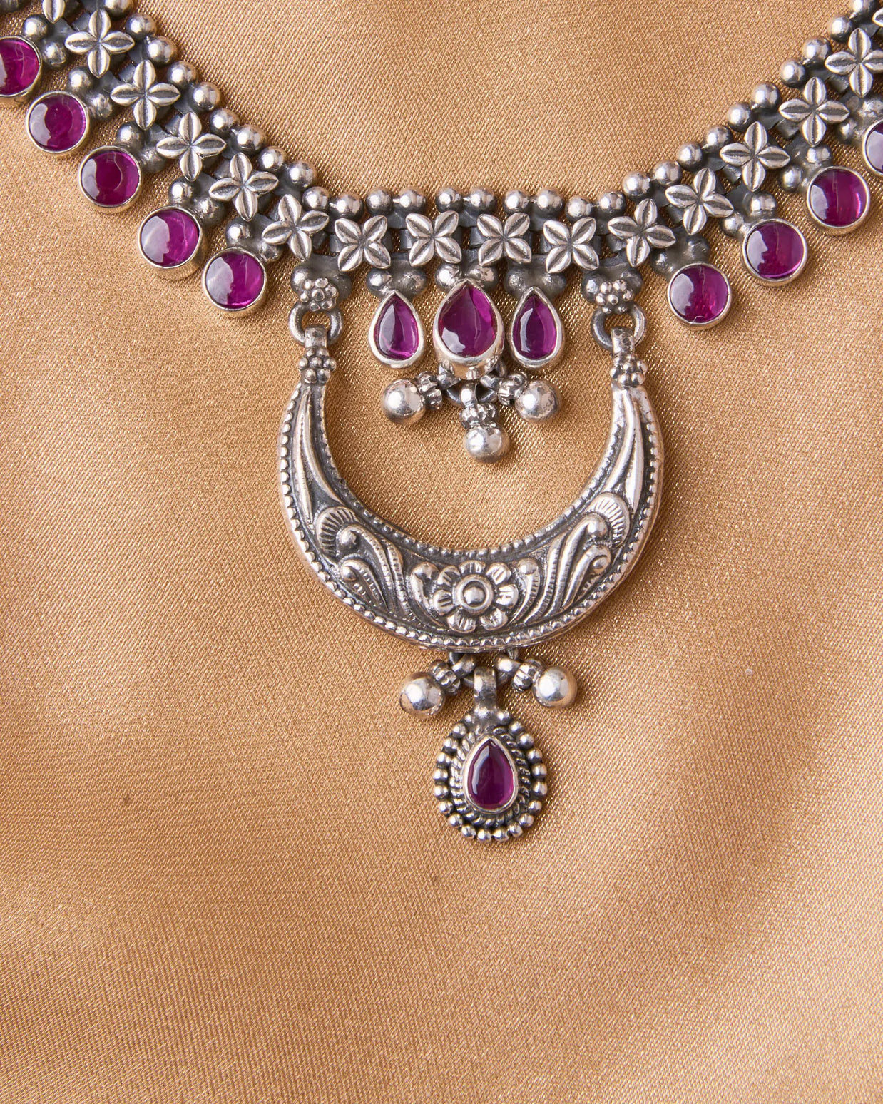 Rajasthani Chandrika Necklace Set