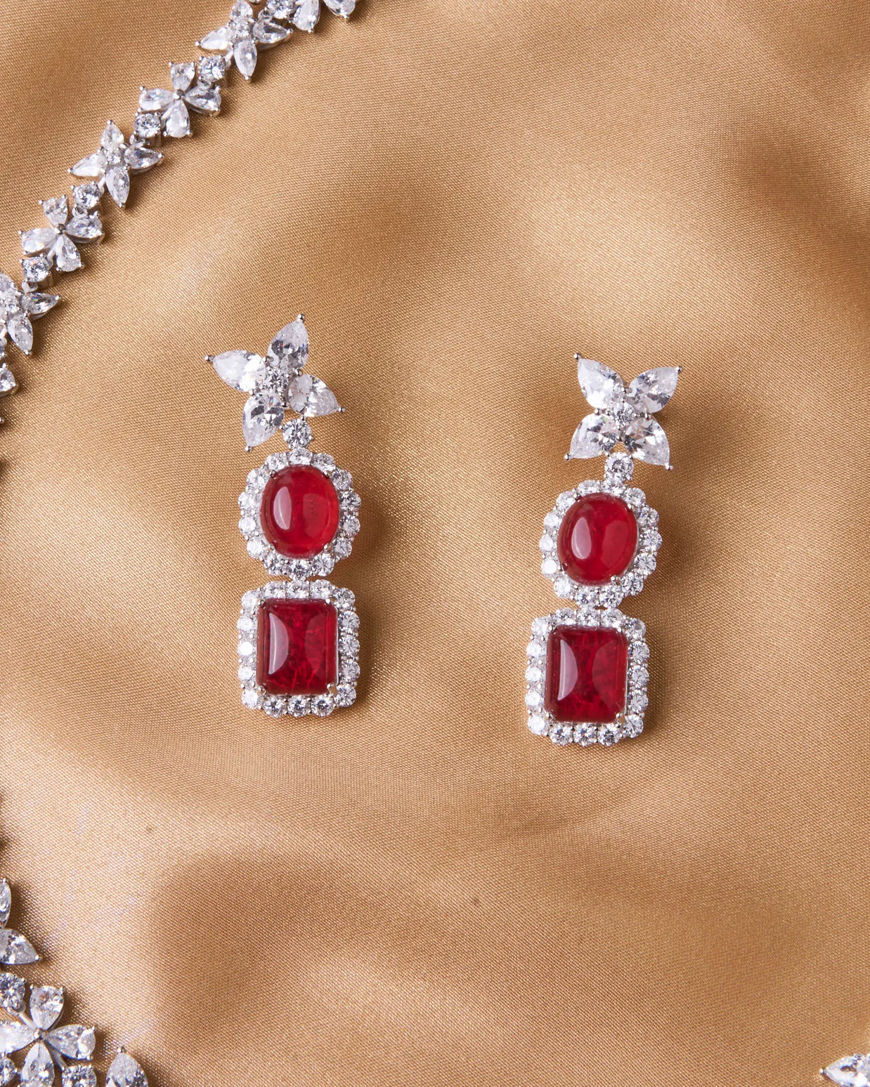 Royal Crimson Glow Silver Necklace