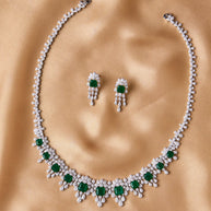 Ascending Elegance Green Silver Necklace