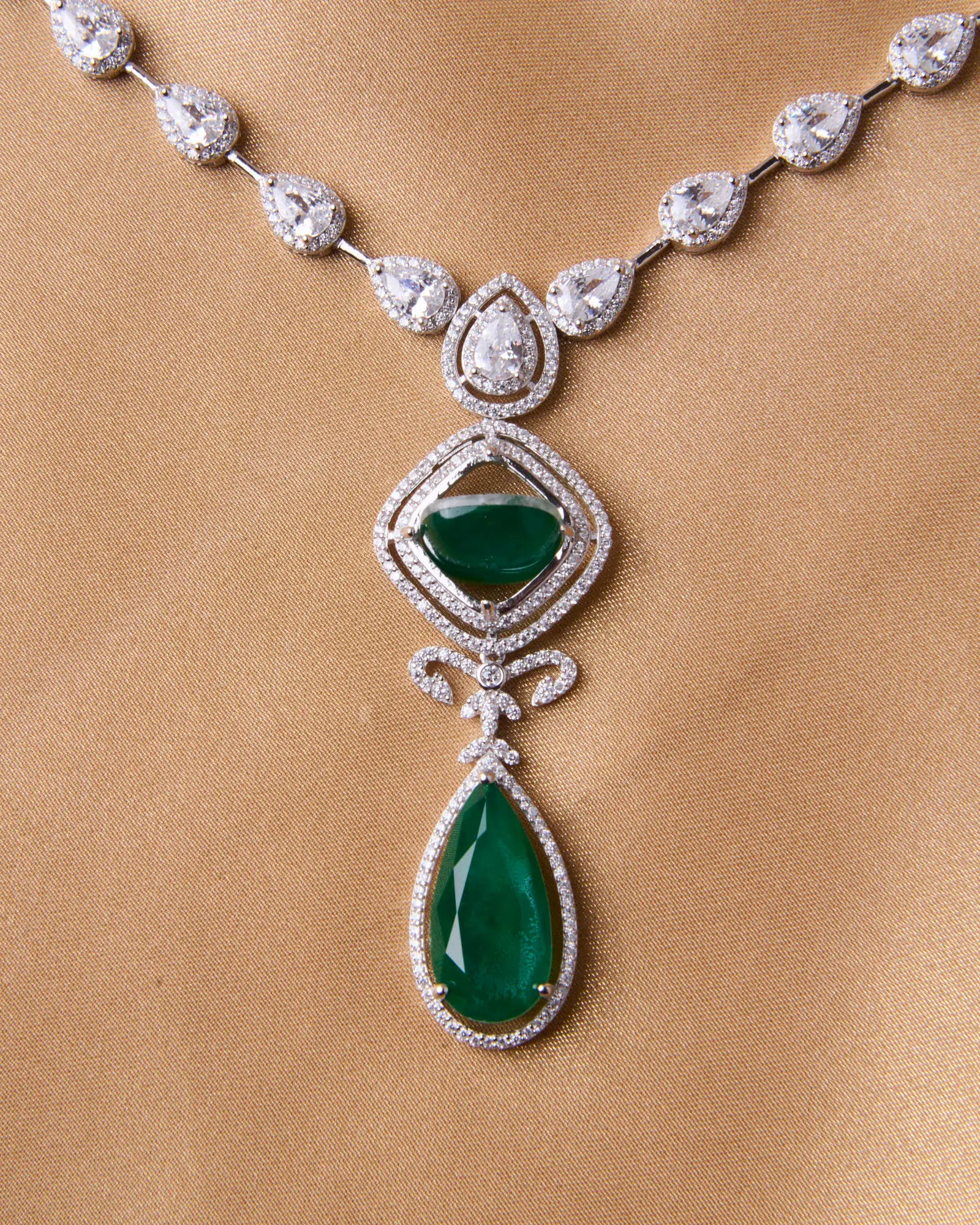 Emerald Aura Silver Statement Necklace