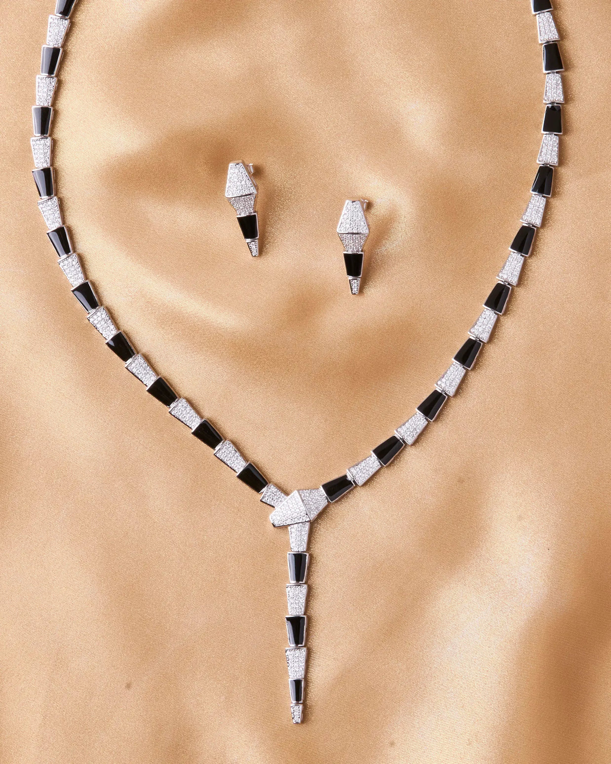 Serpent Noir Silver Enamel Necklace