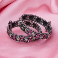 Twilight Ruby Kundan Bangle