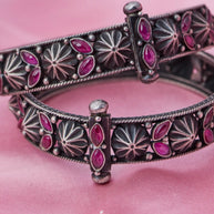 Twilight Ruby Kundan Bangle