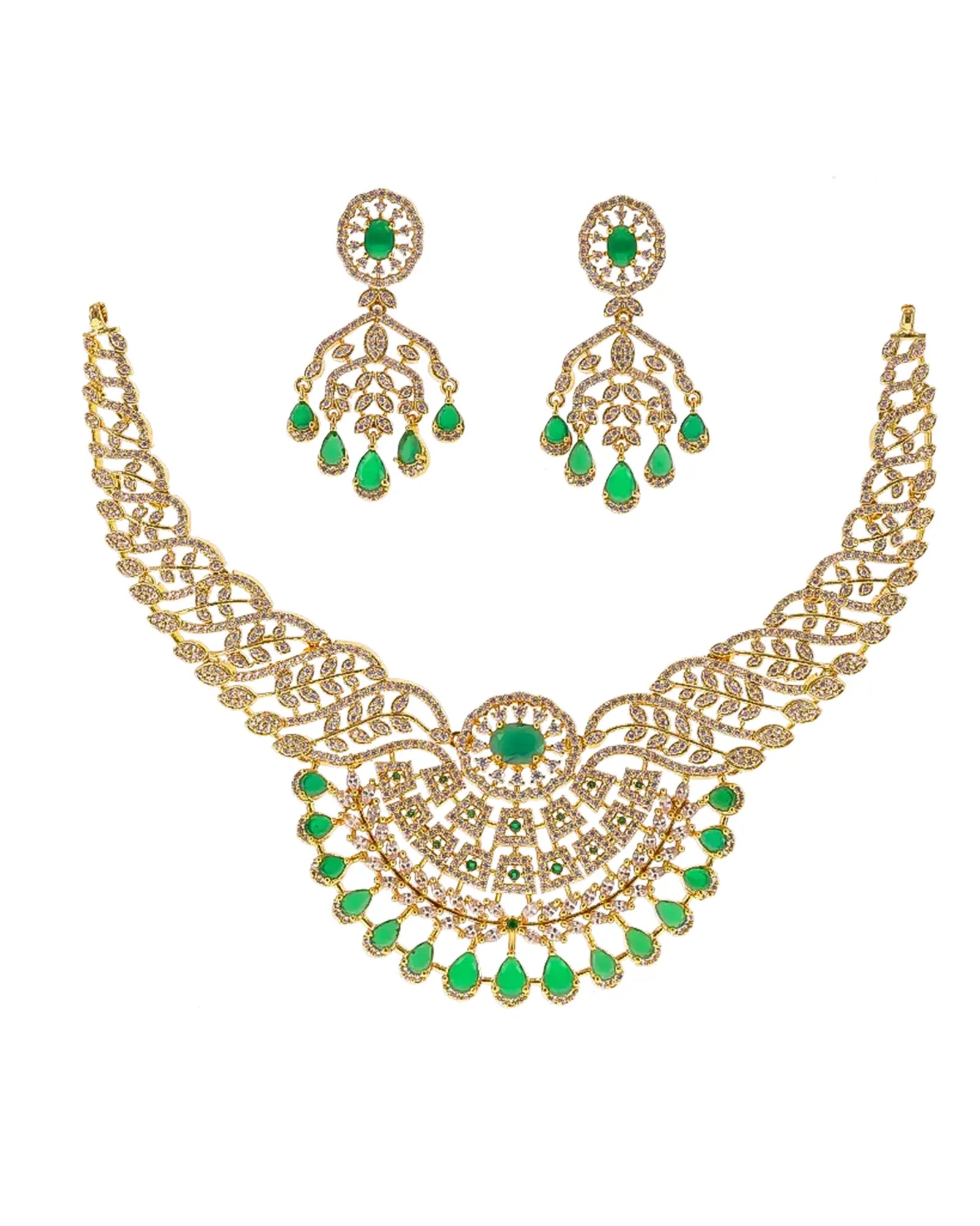 Emerald Elegance: Bridal Glow Necklace