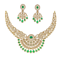 Emerald Elegance: Bridal Glow Necklace