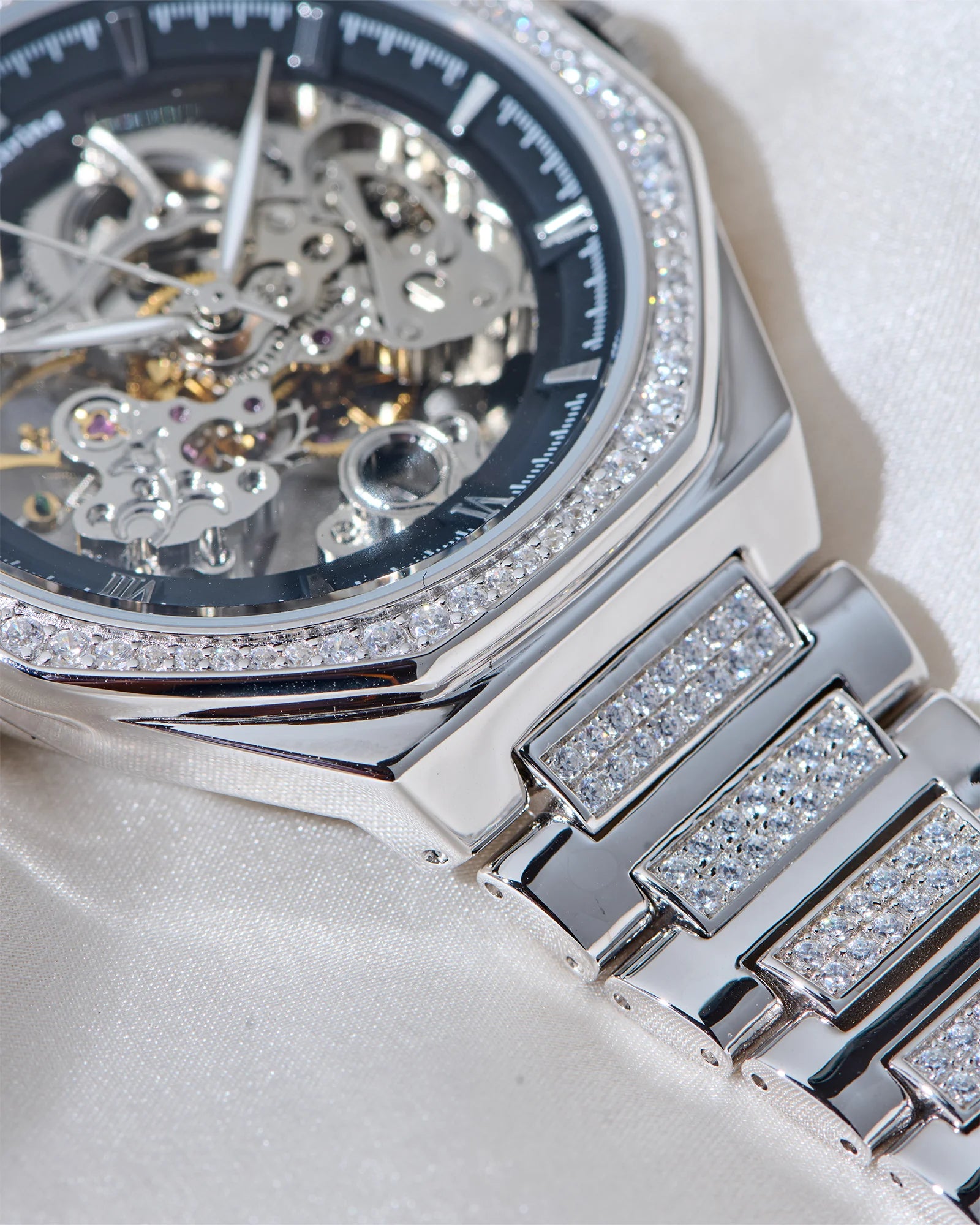 Roxerina Hexa Black Stone Silver Watch
