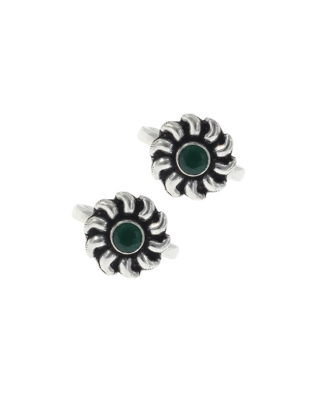 Emerald Elegance Toe Ring in 92.5 Silver