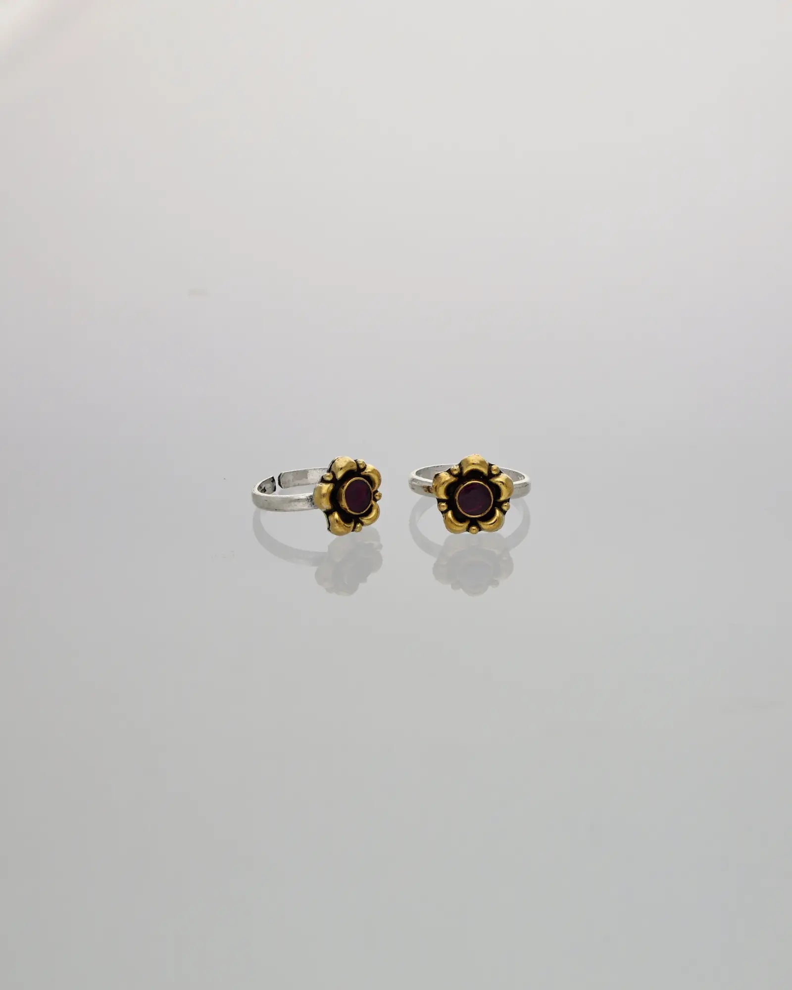 Ruby Bloom Toe Ring