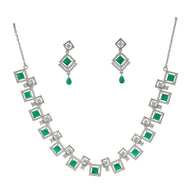 Emerald Elegance Luxe Collar Set