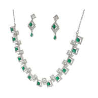 Emerald Elegance Luxe Collar Set