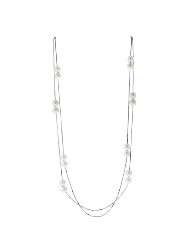 LuxeTwist Pearl Elegance Necklace