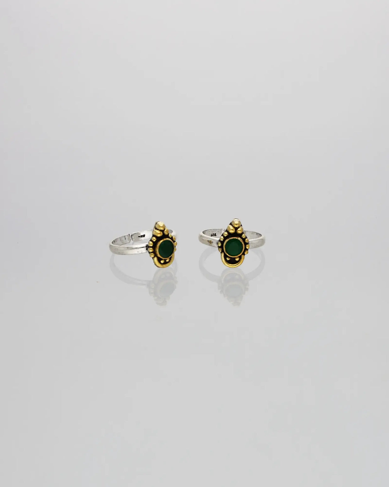 Verdant Blossom Toe Ring