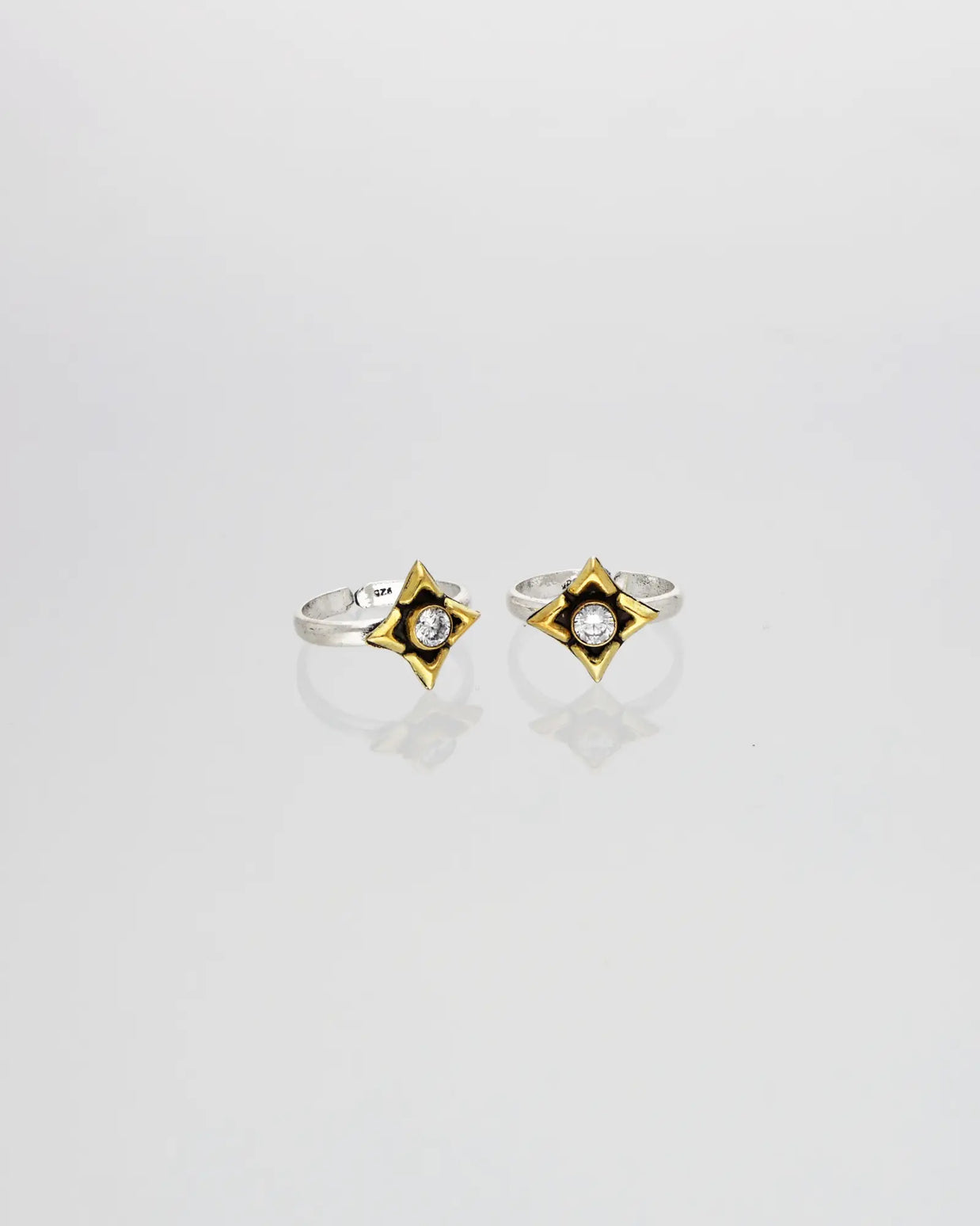 Starlit Grace Toe Ring