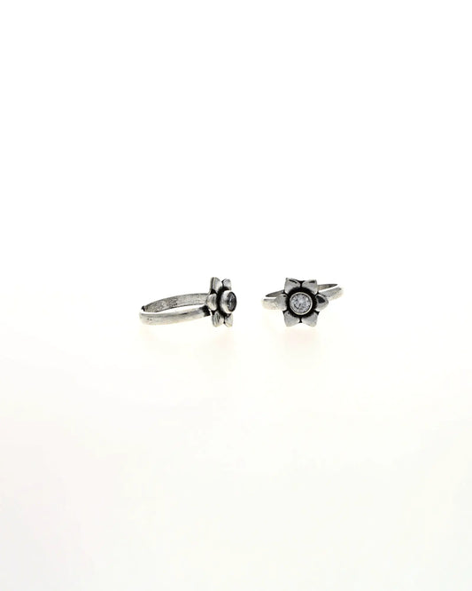 Aarohi Toe Ring in 92.5 Silver