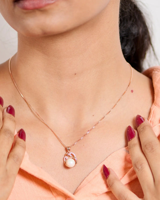 Twilight Pearl Elegance Pendant in 92.5 Silver