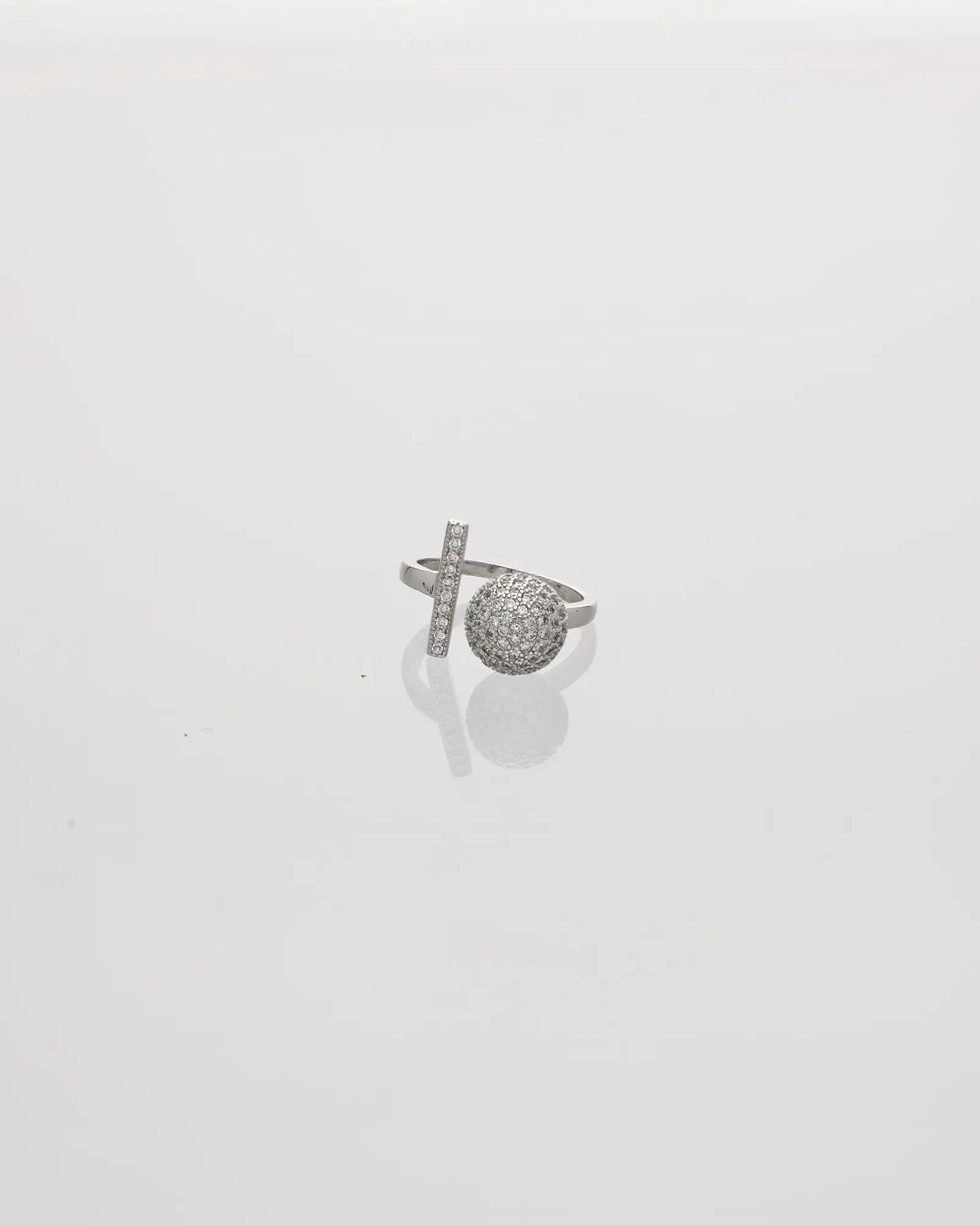 LuxeSphere Adjustable Ring