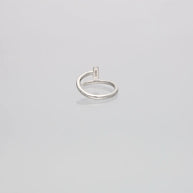Twinkle Nail Ring: Glam in Every Angle!