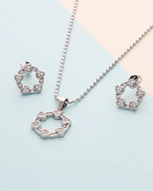 Heartfelt Elegance Pendant Set in 92.5 Silver