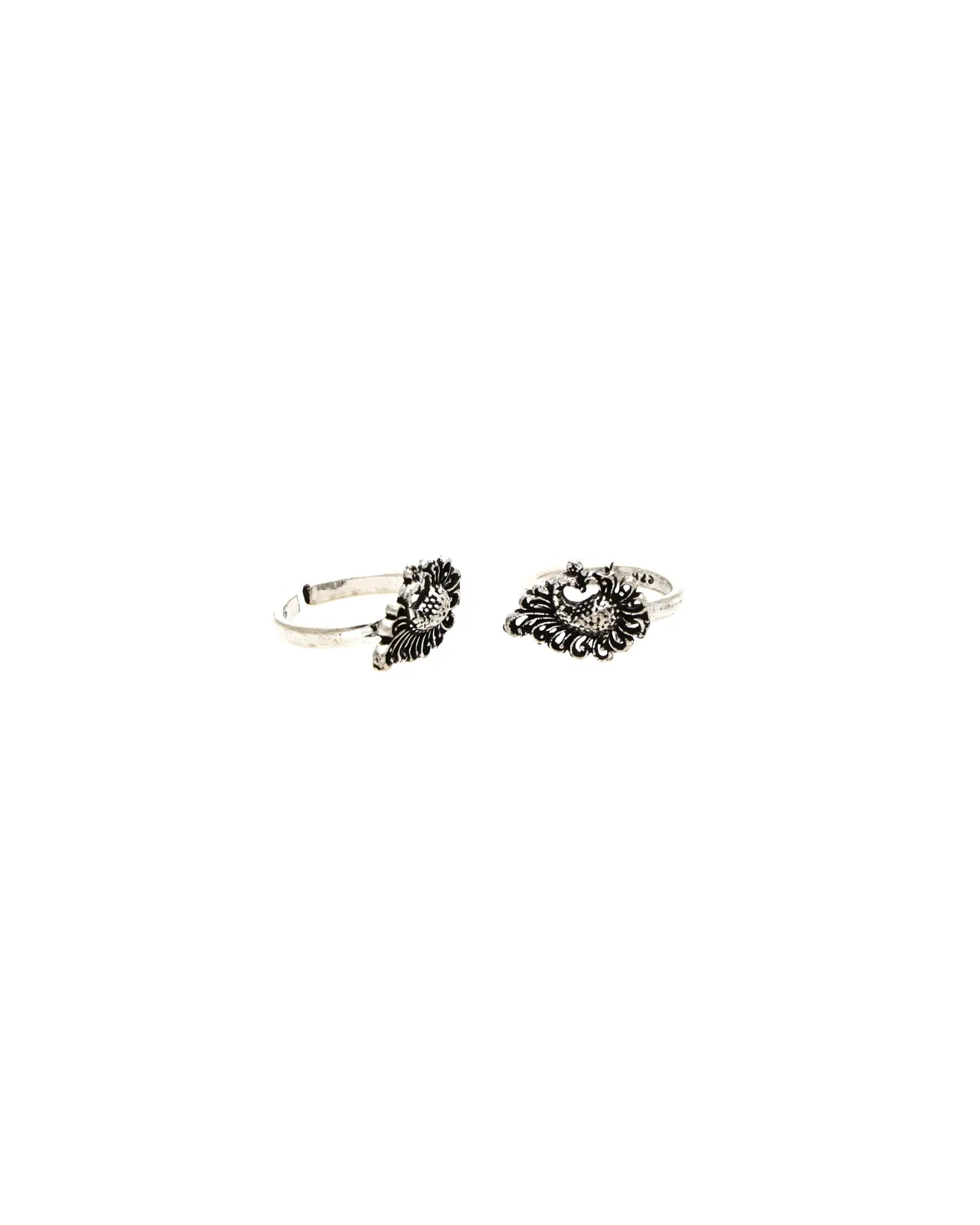 Peacock Grace Toe Ring