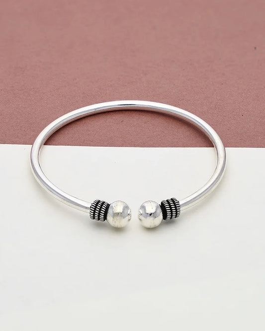 Heritage Grace Antique Kada in 92.5 Silver