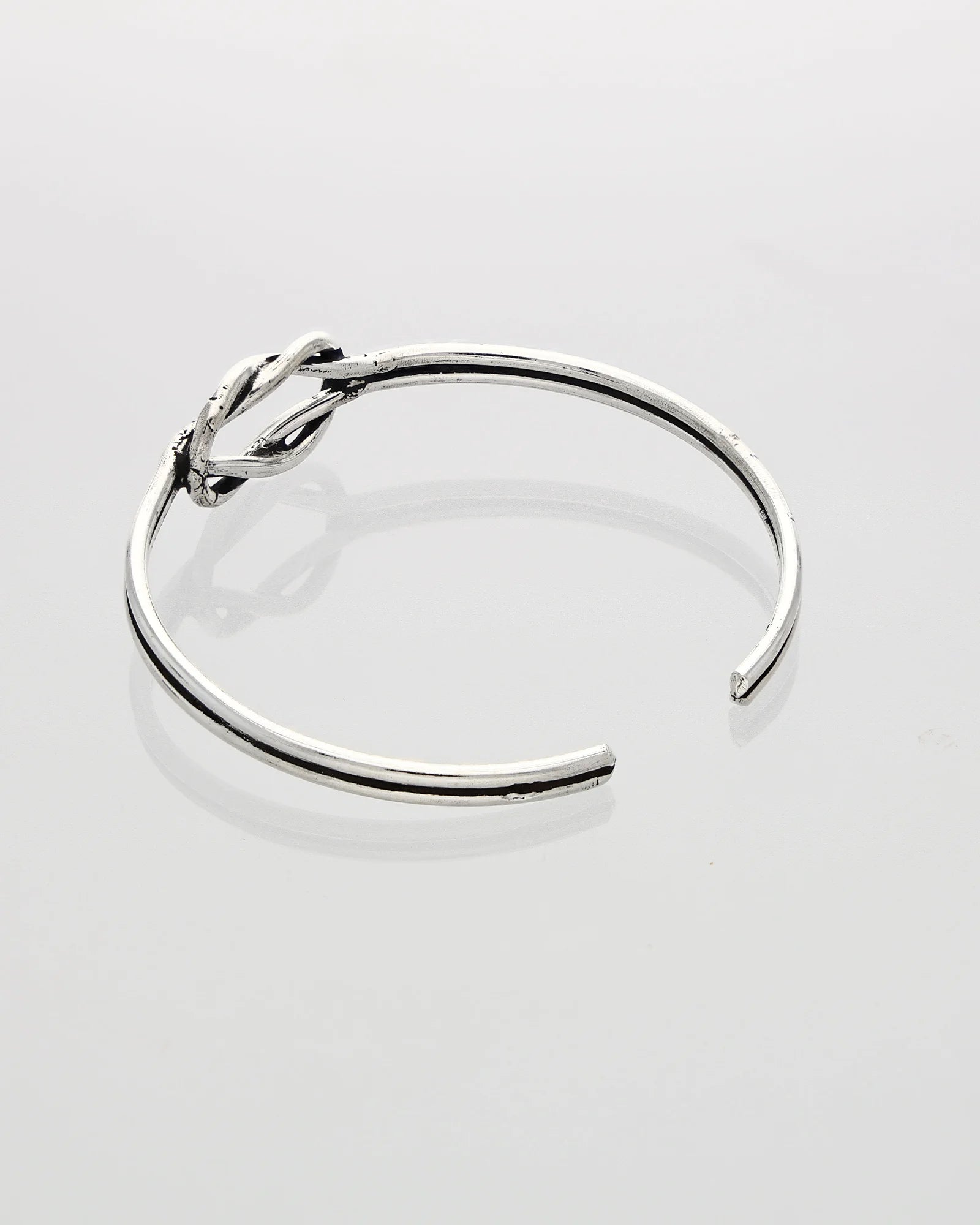 Regalia Knot Kada