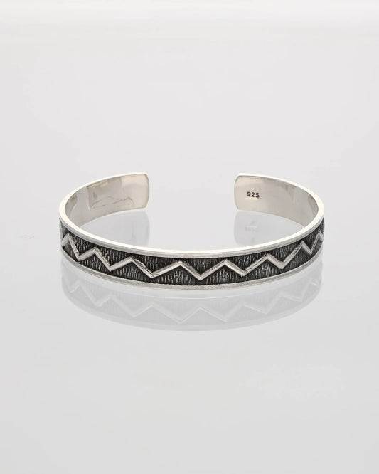 Intrigue Kada in 92.5 Silver