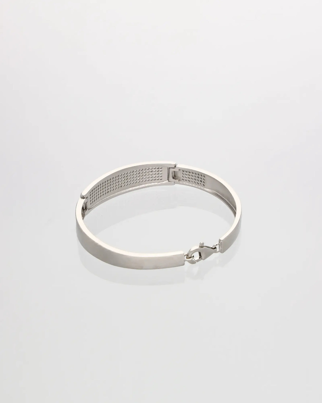 Regal Spark Kada