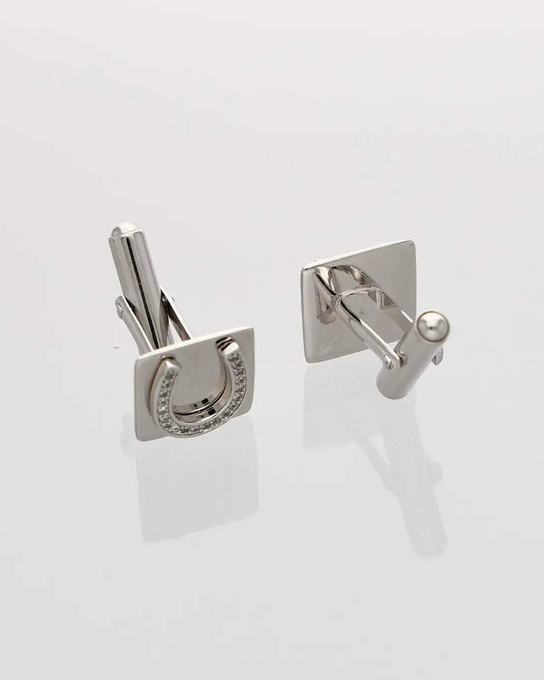 Horseshoe Cufflinks in 92.5 Silver
