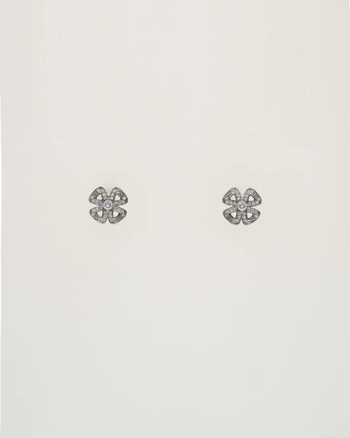 Floral Whisper Pendant Set in 92.5 Silver