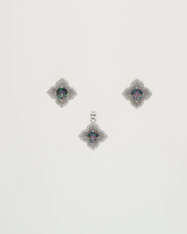 Amethyst Bloom Pendant Set in 92.5 Silver