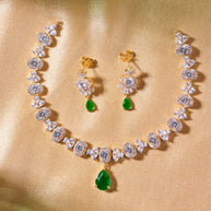 Emerald Glow Heritage Necklace