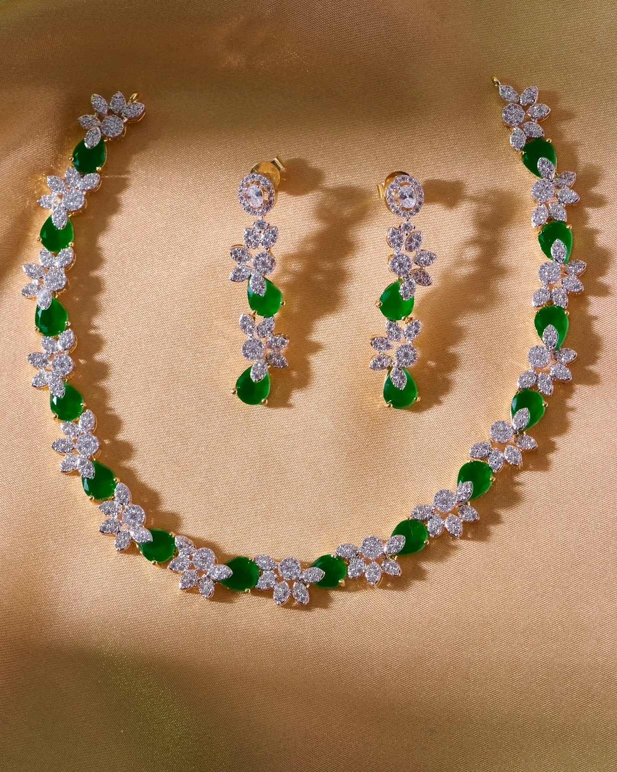 Pushpanjali Emerald Necklace