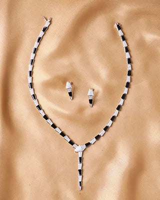 Serpent Noir Silver Enamel Necklace in 92.5 Silver