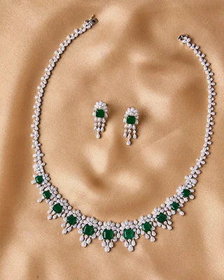Ascending Elegance Green Silver Necklace in 92.5 Silver