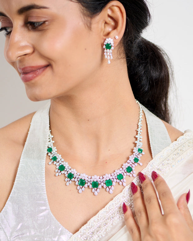 Ascending Elegance Green Silver Necklace