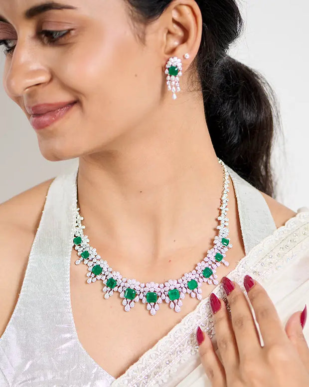 Ascending Elegance Green Silver Necklace in 92.5 Silver