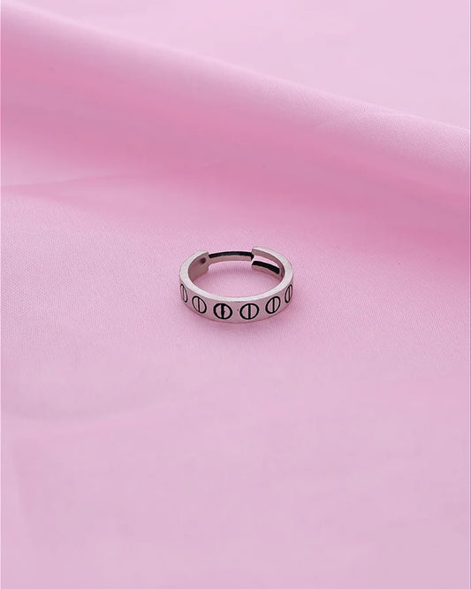 Antique Oxidized Silver Ring in 92.5 Silver