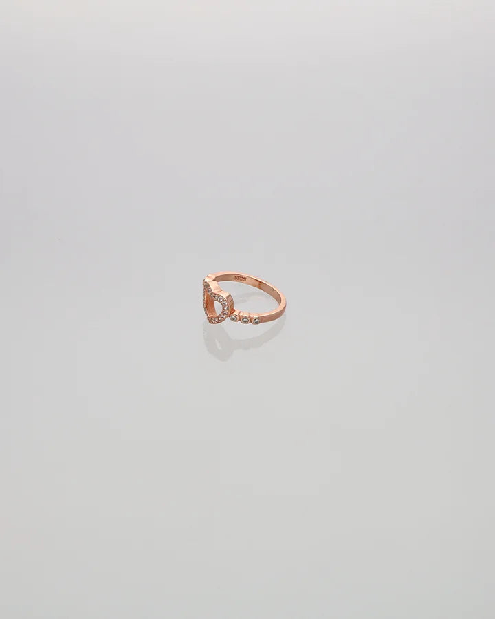 Heartarose Glint Toe Ring in 92.5 Silver