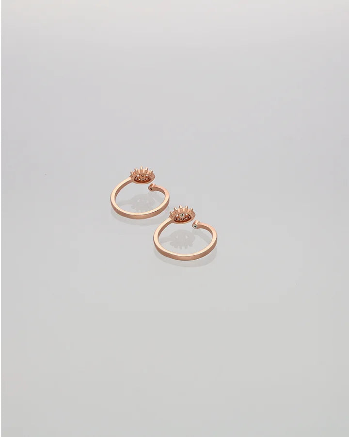 Aurelia Eye Glow Toe Ring in 92.5 Silver