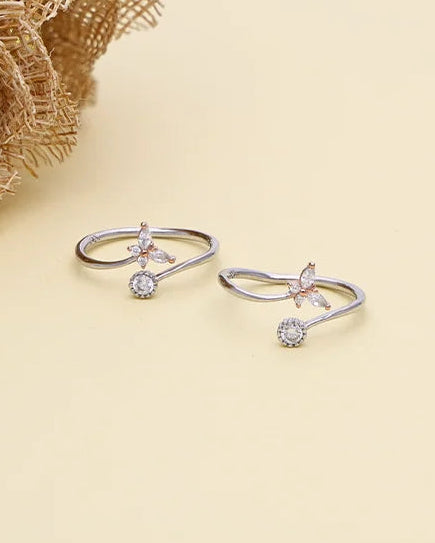 Serapha Winglit Toe Ring in 92.5 Silver