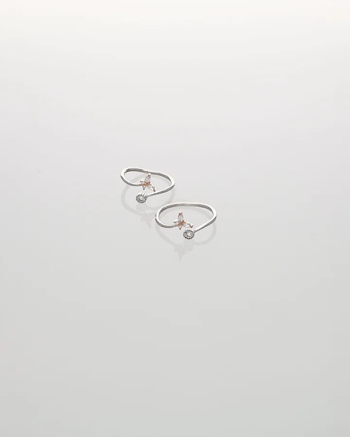 Serapha Winglit Toe Ring in 92.5 Silver