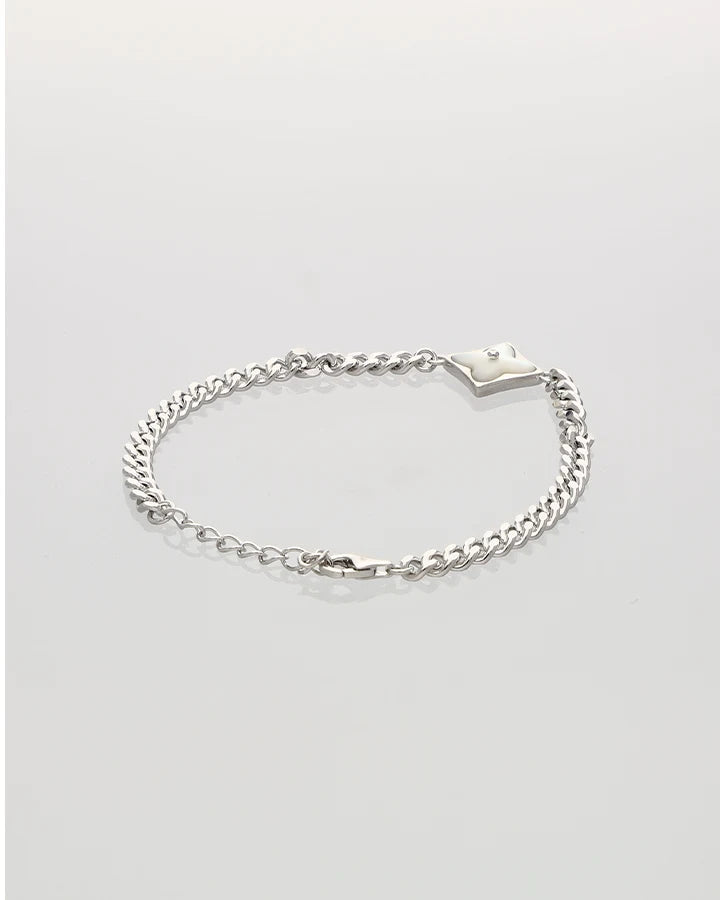 Celestia Pearl Cuban Bracelet in 92.5 Silver