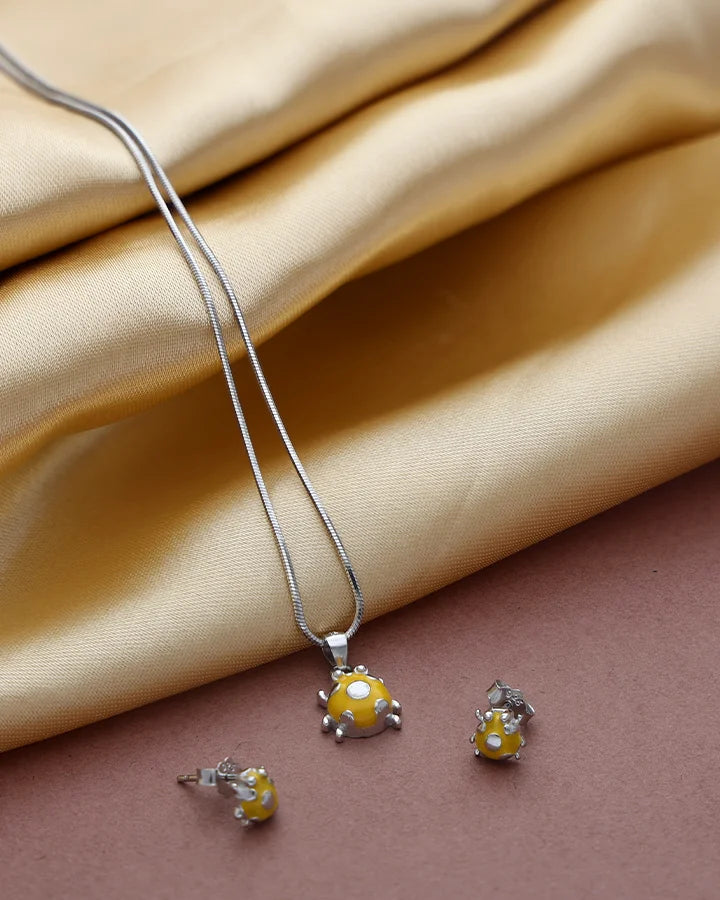 Sunny Ladybug Pendant Set in 92.5 Silver