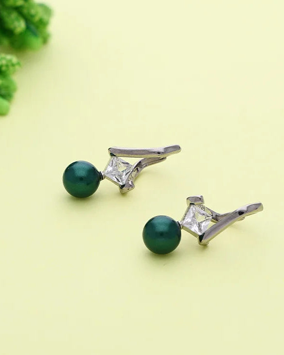 Noira Dark Green Loop Drops in 92.5 silver