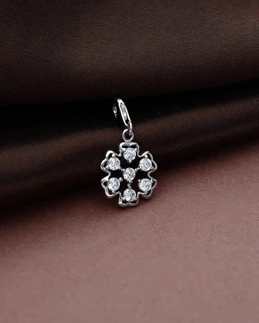 Ivoria Heartfall Pendant in 92.5 Silver