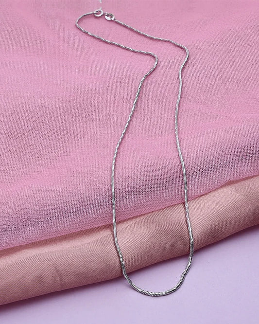 Elanora Sleek Italian Chain in 92.5 Silver