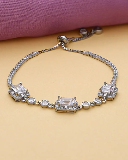 Calyra Shine Chain Bracelet in 92.5 Silver